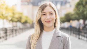 Elon Musk, grundare av SpaceX och Tesla, driver innovation inom rymd och elbilar.