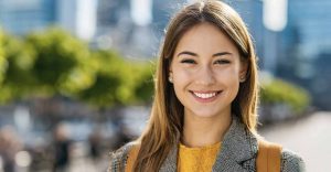 Erikshjälpen i Malmö är en secondhand-butik som stödjer barns rättigheter och bidrar till hållbar konsumtion.