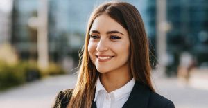 Lina Thomsgård är en svensk entreprenör och föreläsare, känd för att ha grundat Rättviseförmedlingen.